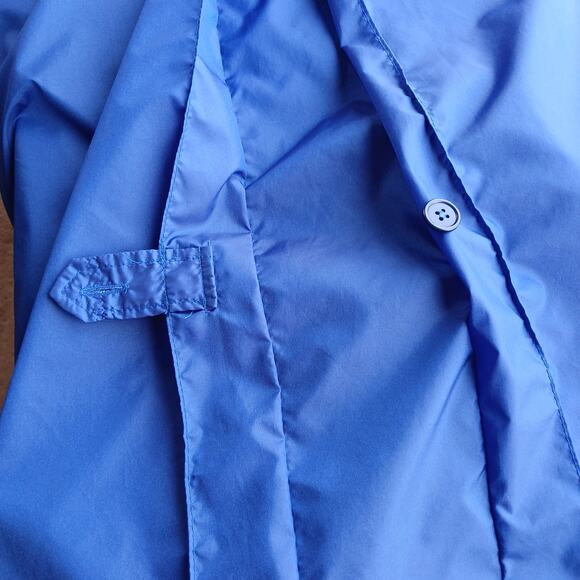 Lot One Cobalt Blue Vintage Nylon Raincoat Medium button up belt pockets - Picture 9 of 15